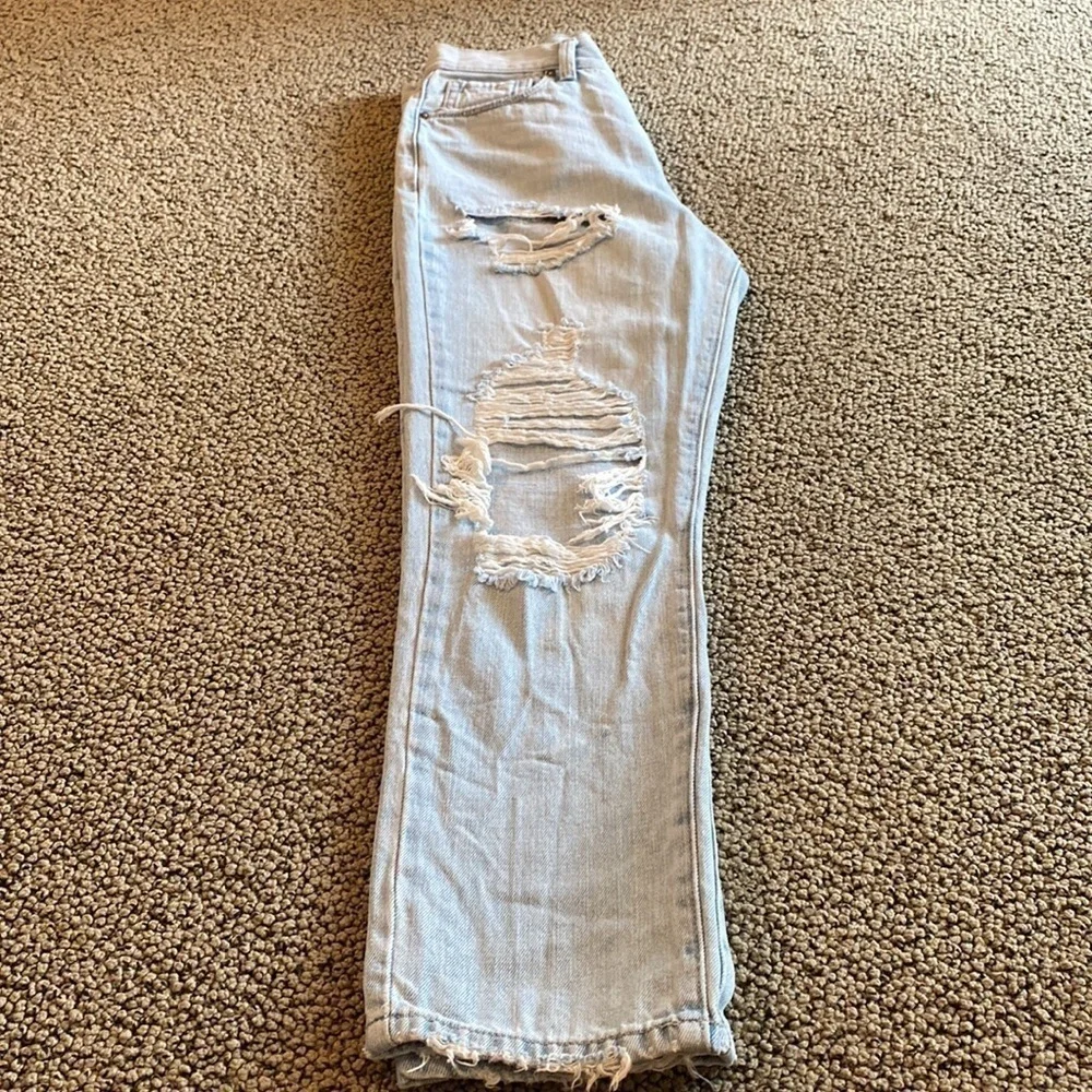 JBD Distressed Light Blue Straight Leg Jeans Size 26 in EUC